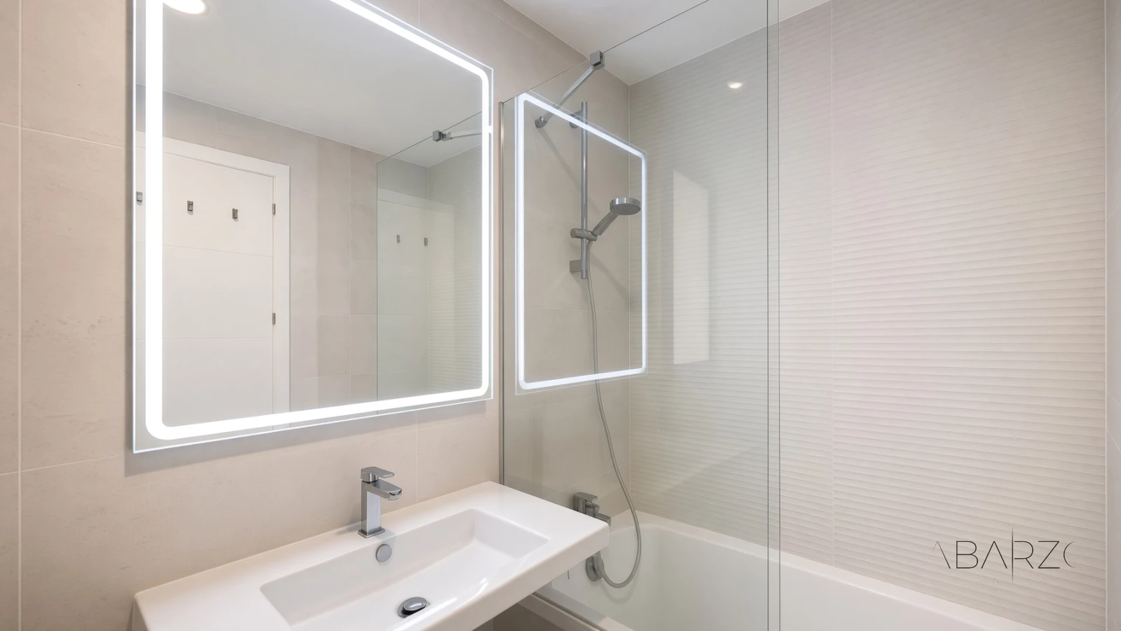 Ground Floor Apartment with Private Garden and Sea Views in Estepona — interior, Valle Romano, Estepona (34 of 45)