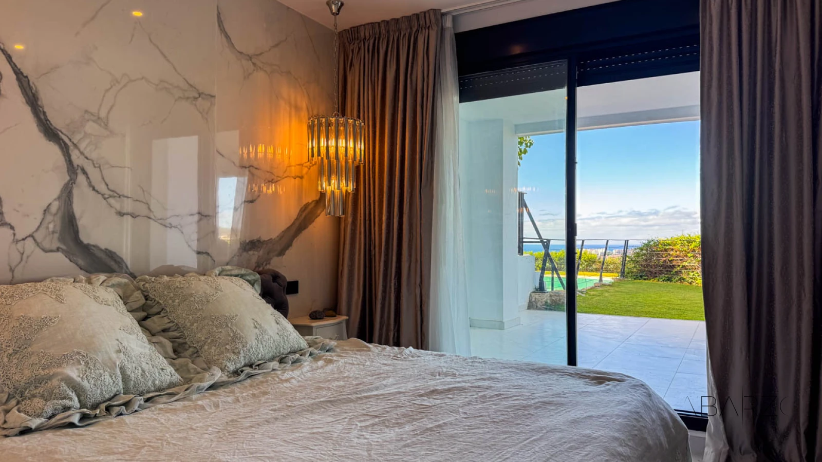 Ground Floor Apartment with Private Garden and Sea Views in Estepona — interior, Valle Romano, Estepona (13 of 45)