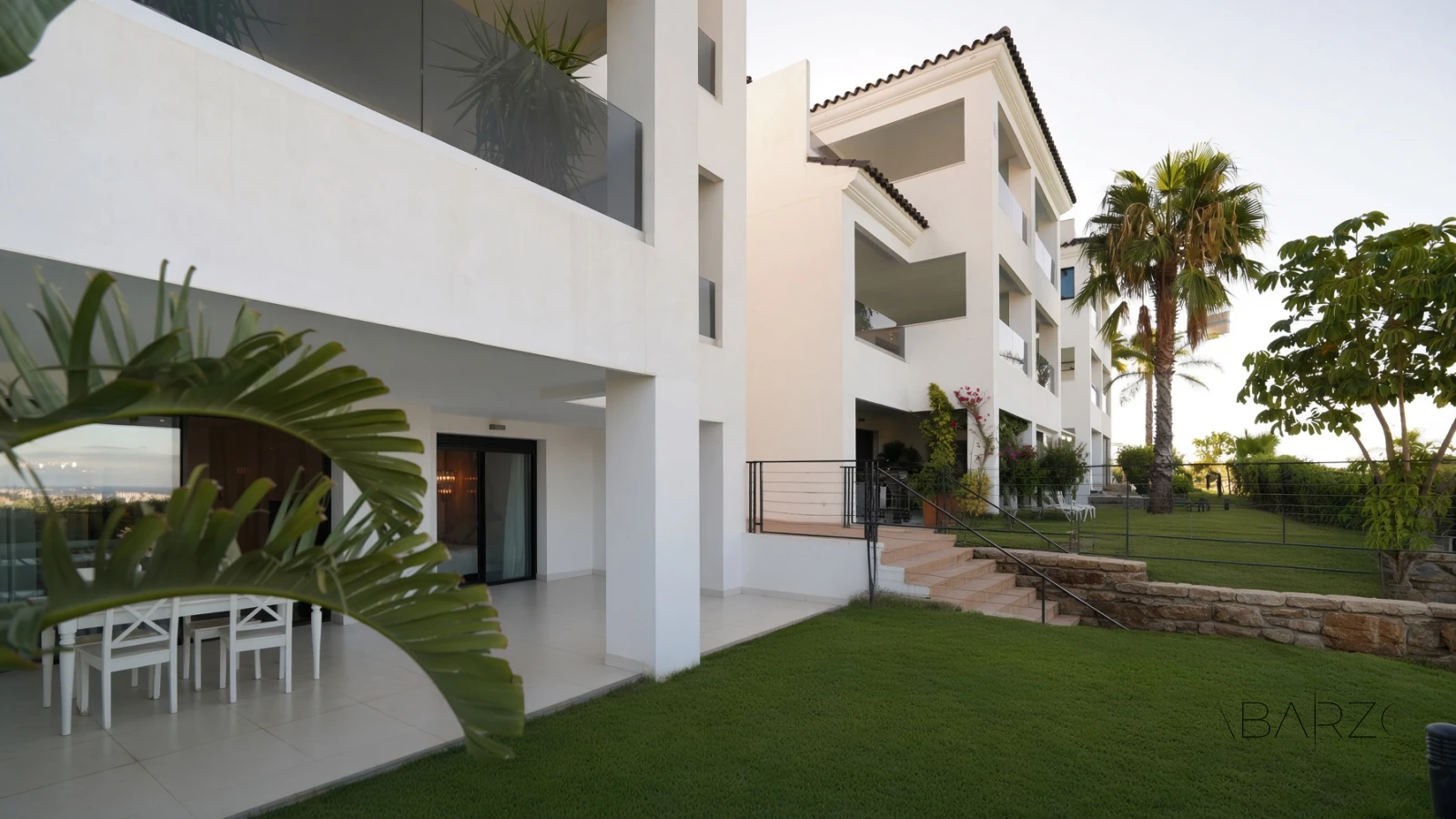 Ground Floor Apartment with Private Garden and Sea Views in Estepona — interior, Valle Romano, Estepona (30 of 45)