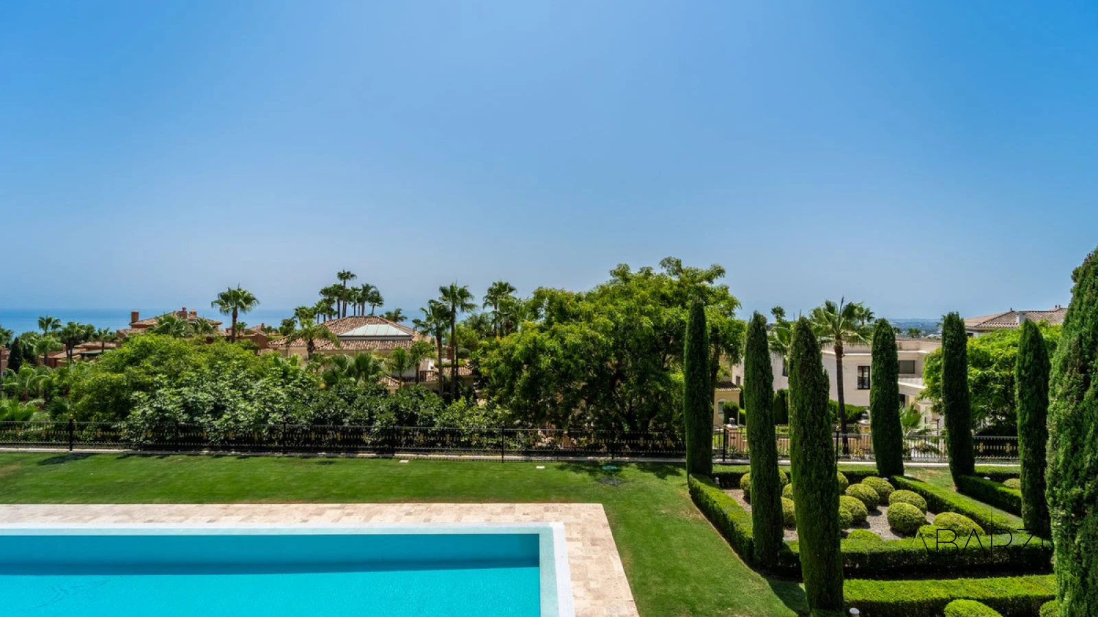 Ten-Bedroom Villa with 25 m Pool and Spa on a Double Plot in Sierra Blanca, Marbella — interior, Golden Mile, Marbella (13 of 41)