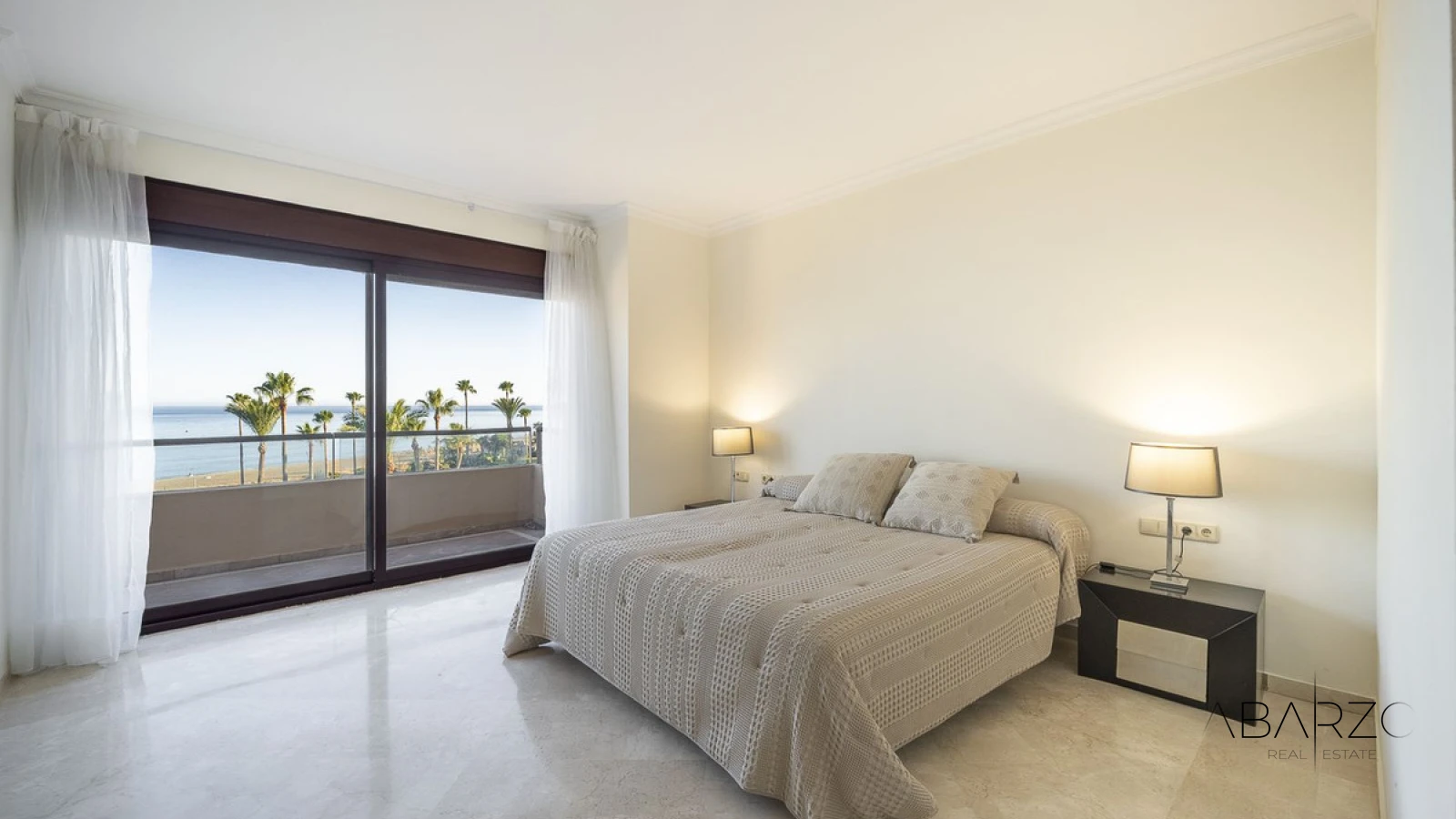 Penthouse with 220 m² Terrace and Private Pool in Costalita, New Golden Mile, Estepona — interior, New Golden Mile, Estepona (14 of 31)