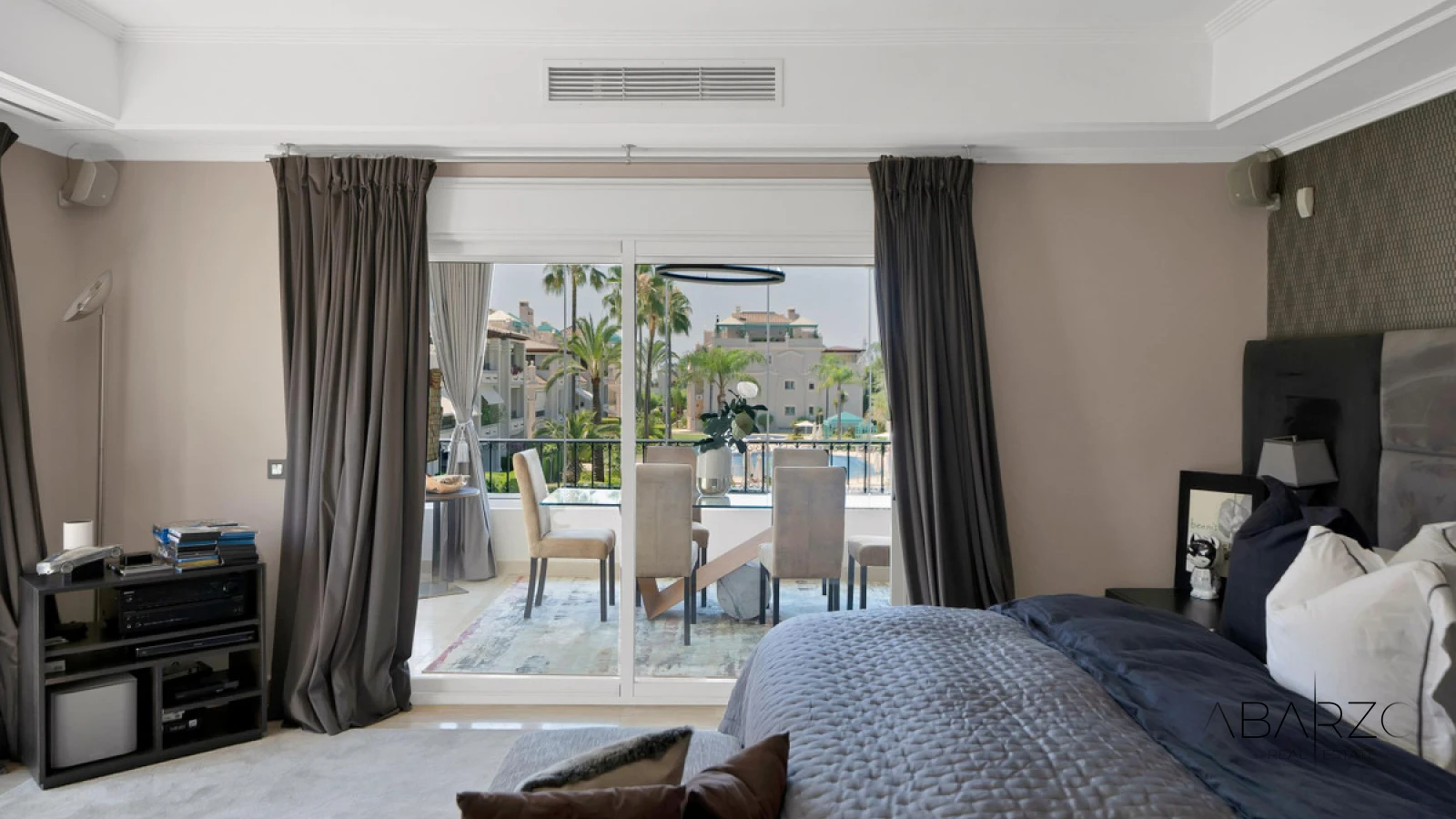 Ground-Floor Apartment with Covered Terraces in Lomas de Sierra Blanca, Marbella — interior, Golden Mile, Marbella (38 of 49)