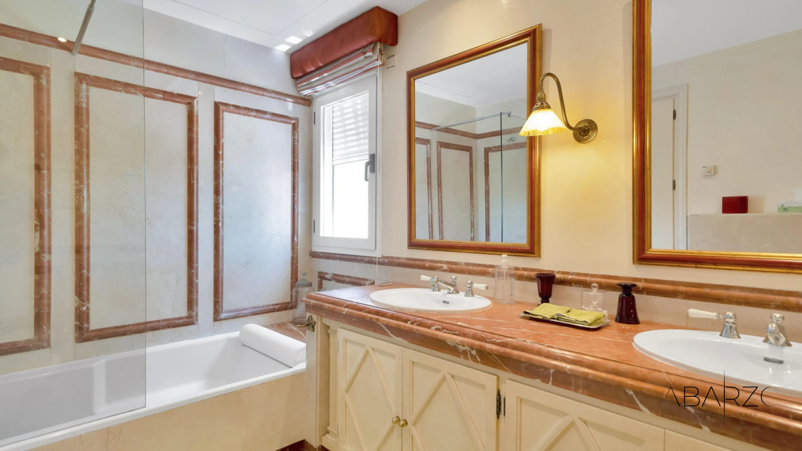 Ground-Floor Apartment with Covered Terraces in Lomas de Sierra Blanca, Marbella — interior, Golden Mile, Marbella (30 of 49)