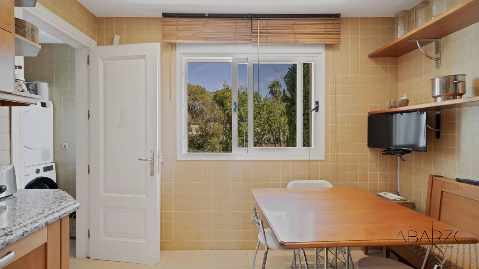 Ground-Floor Apartment with Covered Terraces in Lomas de Sierra Blanca, Marbella — interior, Golden Mile, Marbella (17 of 49)