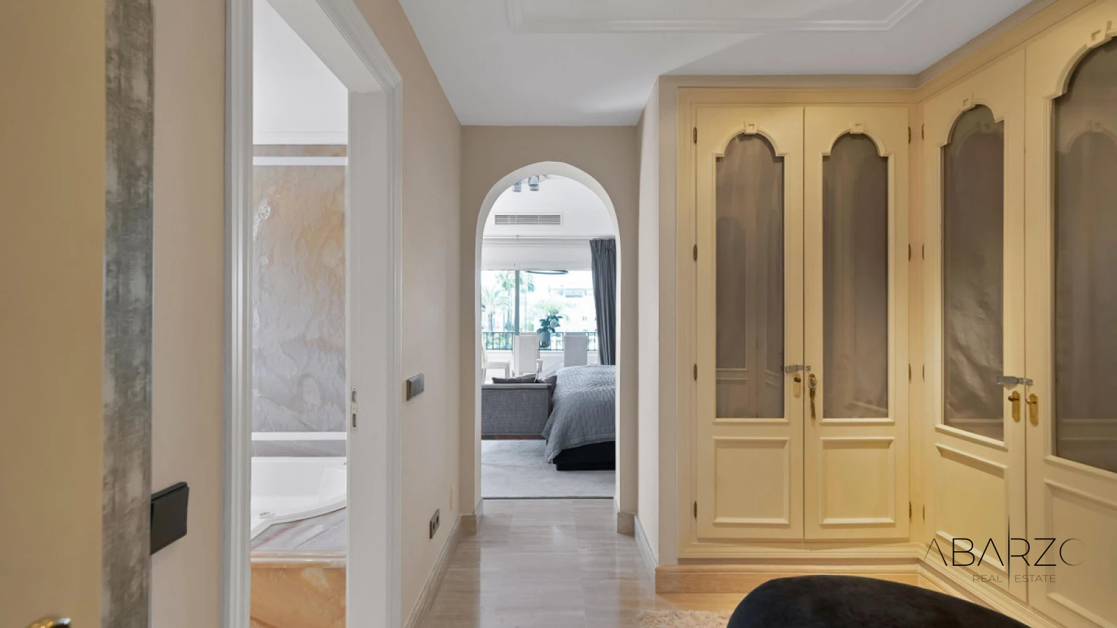 Ground-Floor Apartment with Covered Terraces in Lomas de Sierra Blanca, Marbella — interior, Golden Mile, Marbella (34 of 49)