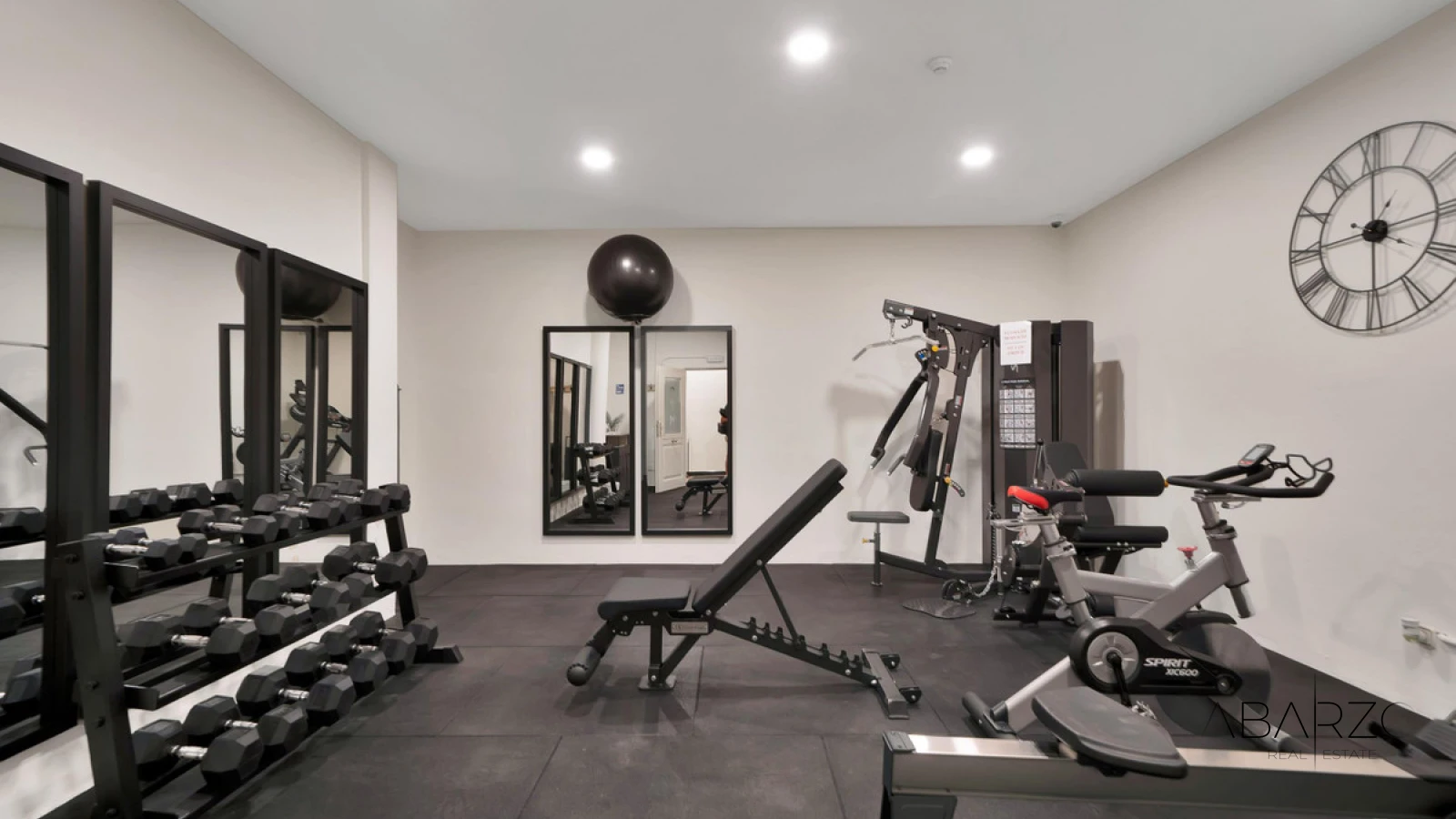 Ground-Floor Apartment with Covered Terraces in Lomas de Sierra Blanca, Marbella — interior, Golden Mile, Marbella (44 of 49)