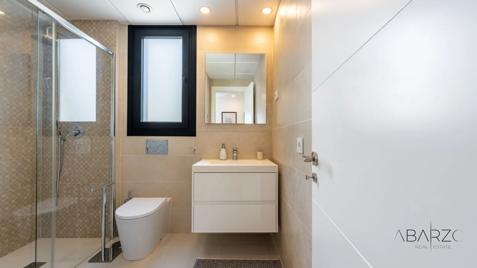 Corner Apartment with Glass-Curtained Terrace in Miradores del Sol, Bel Air, Estepona — interior, New Golden Mile, Estepona (22 of 28)