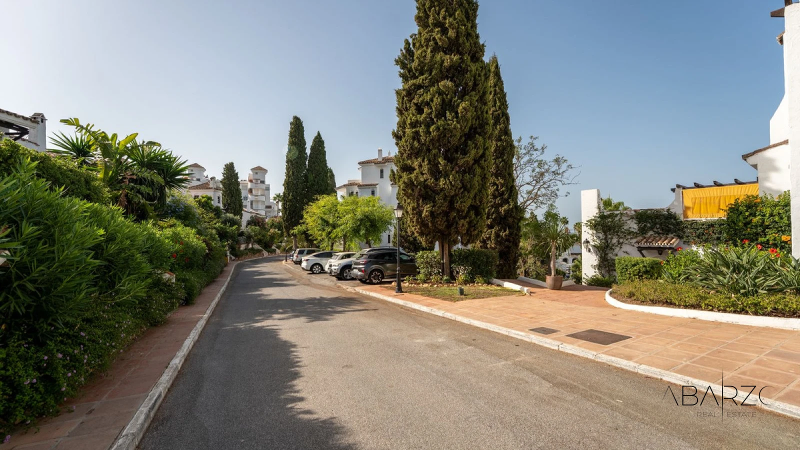 Apartamento reformado con terraza al oeste en Aldea Blanca, Nueva Andalucía, Marbella — interior, Nueva Andalucía, Marbella (23 of 25)