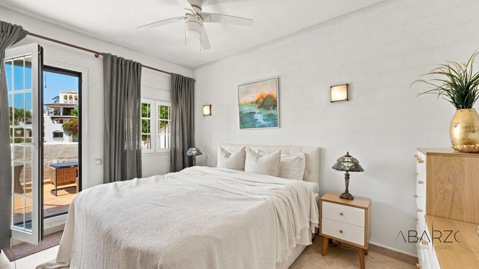 Apartamento reformado con terraza al oeste en Aldea Blanca, Nueva Andalucía, Marbella — interior, Nueva Andalucía, Marbella (14 of 25)