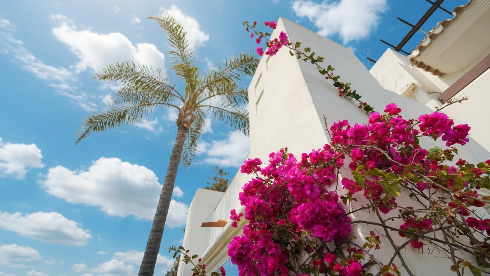 Ground floor apartment in Los Monteros, Marbella with beach access and private garden — interior, Marbella East, Marbella (39 of 54)