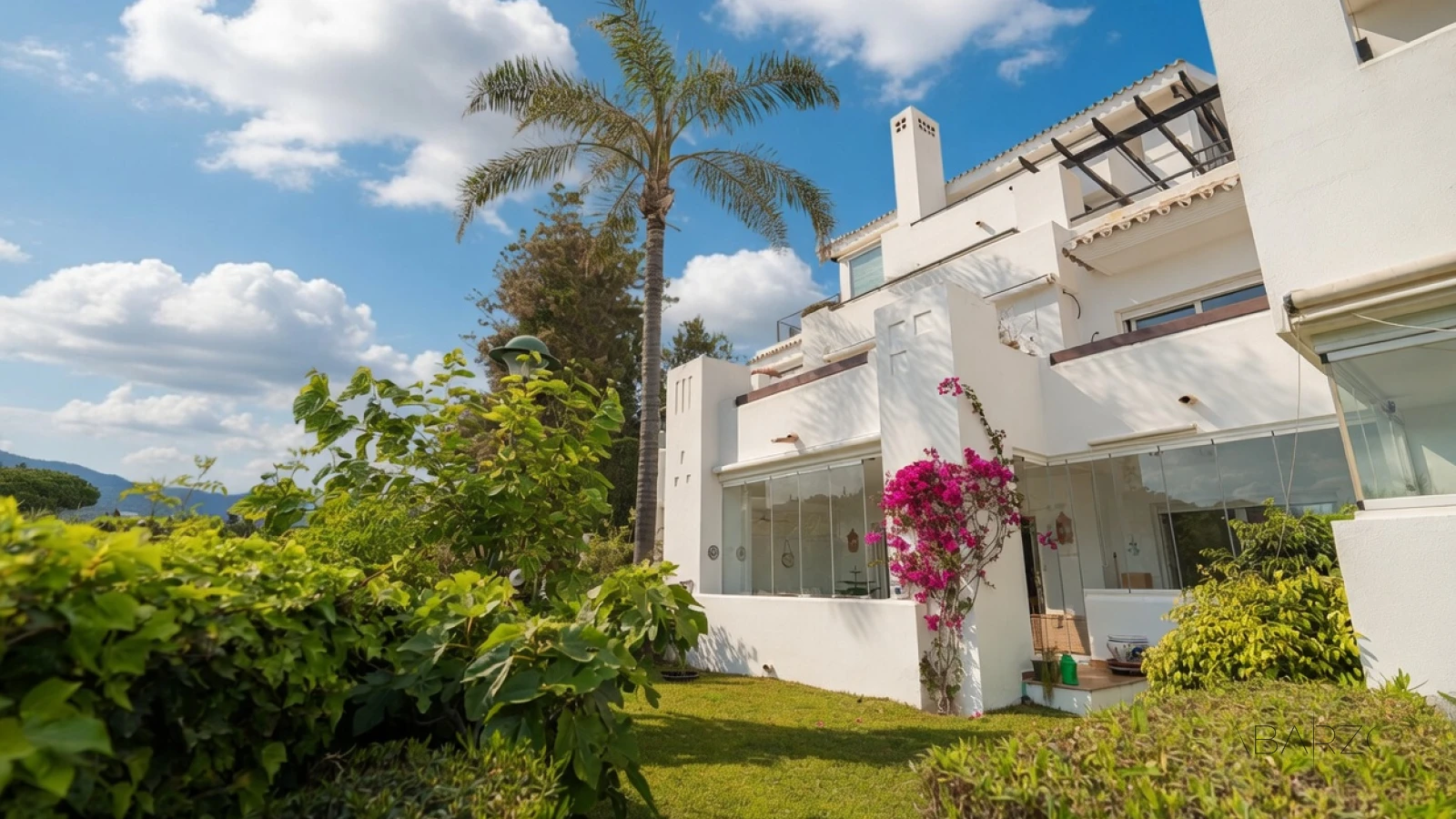 Ground floor apartment in Los Monteros, Marbella with beach access and private garden — interior, Marbella East, Marbella (33 of 54)