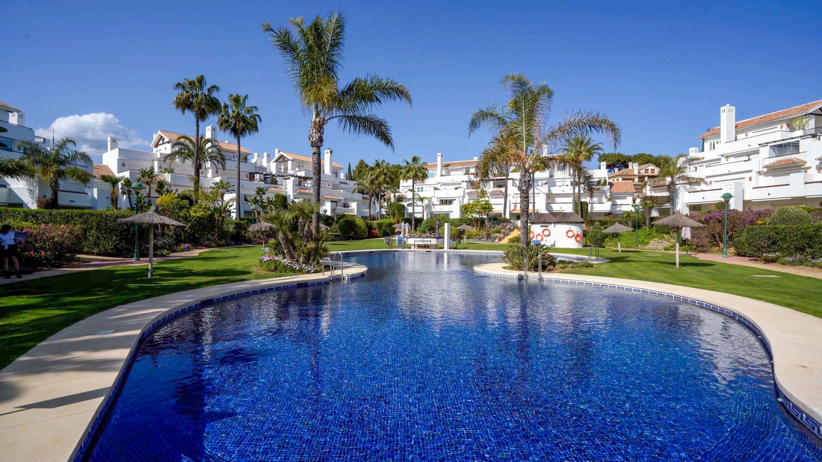 Ground floor apartment in Los Monteros, Marbella with beach access and private garden — interior, Marbella East, Marbella (45 of 54)