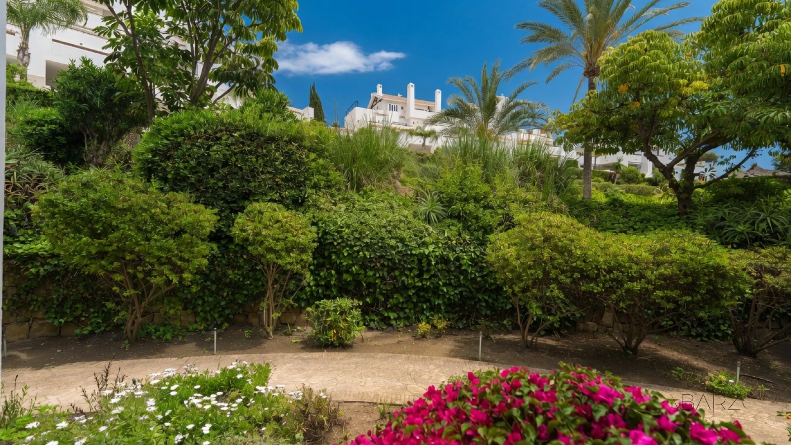 Ground floor apartment in Los Monteros, Marbella with beach access and private garden — interior, Marbella East, Marbella (26 of 54)