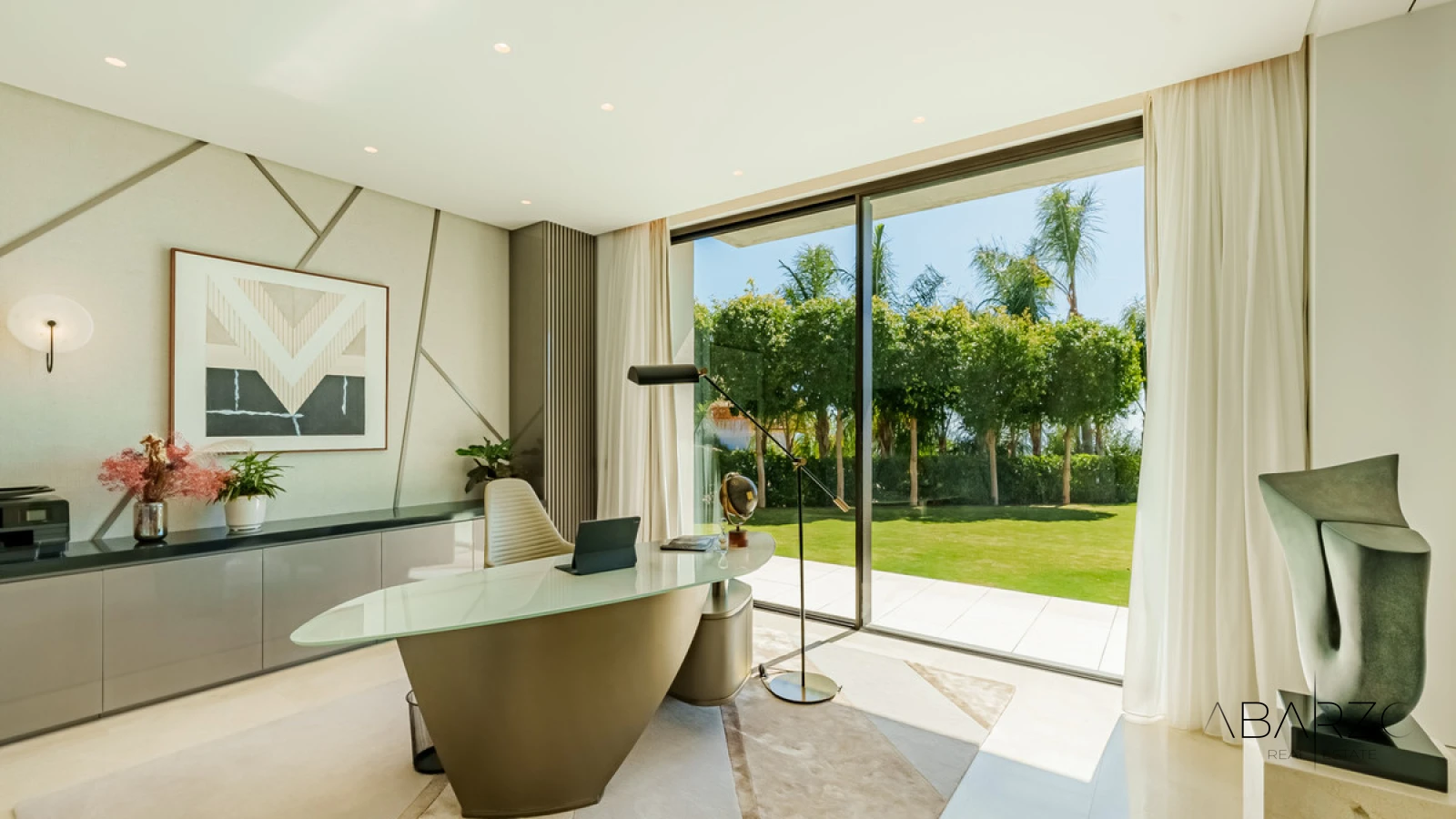 Eight-Bedroom Villa with Helipad and Panoramic Sea Views in La Quinta, Benahavís — interior, La Quinta, Benahavís (12 of 49)
