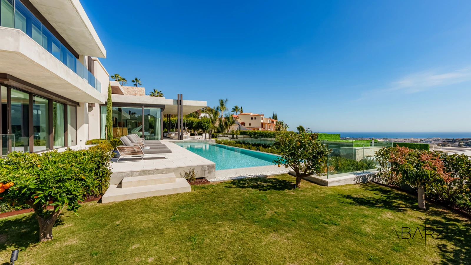Eight-Bedroom Villa with Helipad and Panoramic Sea Views in La Quinta, Benahavís — interior, La Quinta, Benahavís (42 of 49)
