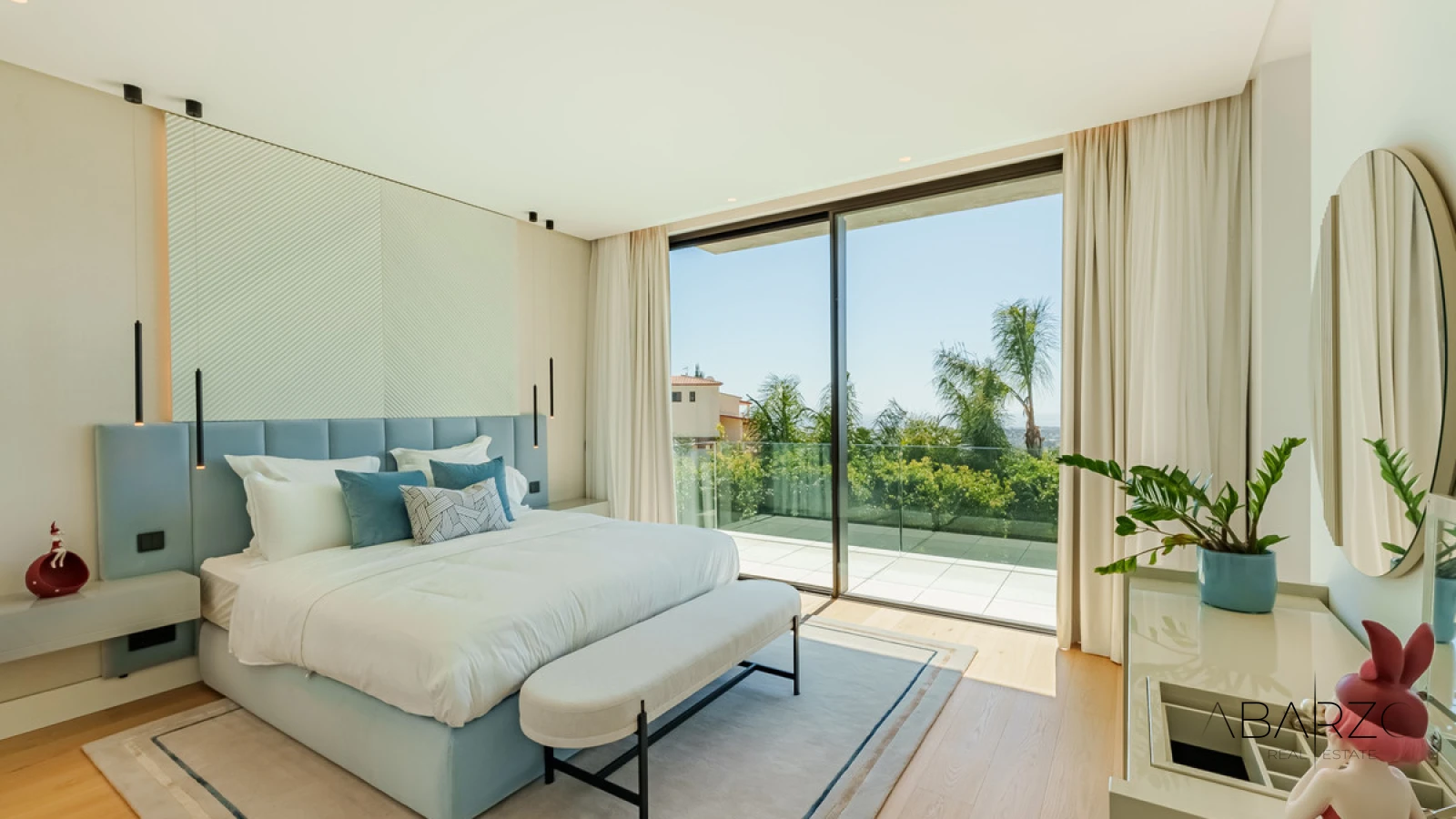 Eight-Bedroom Villa with Helipad and Panoramic Sea Views in La Quinta, Benahavís — interior, La Quinta, Benahavís (18 of 49)