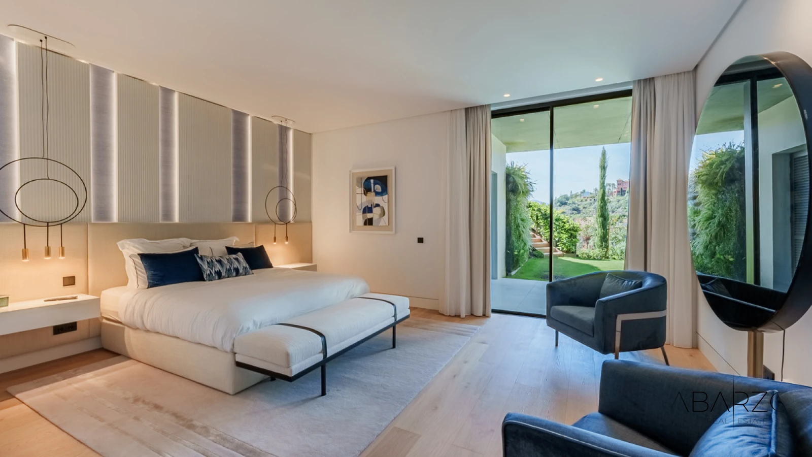 Eight-Bedroom Villa with Helipad and Panoramic Sea Views in La Quinta, Benahavís — interior, La Quinta, Benahavís (27 of 49)