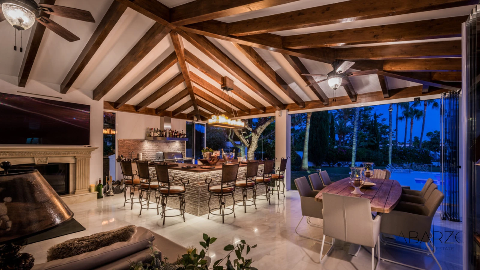 Villa with Direct Access to Los Naranjos Golf in La Cerquilla, Nueva Andalucía, Marbella — interior, Nueva Andalucía, Marbella (18 of 25)