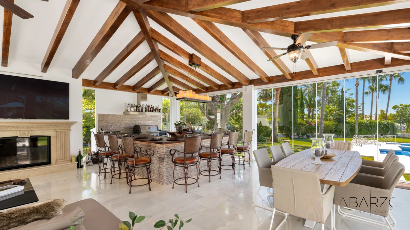 Villa with Direct Access to Los Naranjos Golf in La Cerquilla, Nueva Andalucía, Marbella — interior, Nueva Andalucía, Marbella (4 of 25)