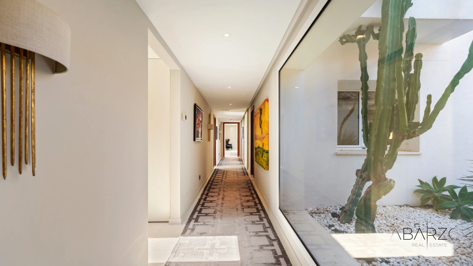Nine-Bedroom Villa with Guest House on a 7,100 m² Plot in Puerto del Almendro, Benahavís — interior, Los Arqueros, Benahavís (40 of 49)