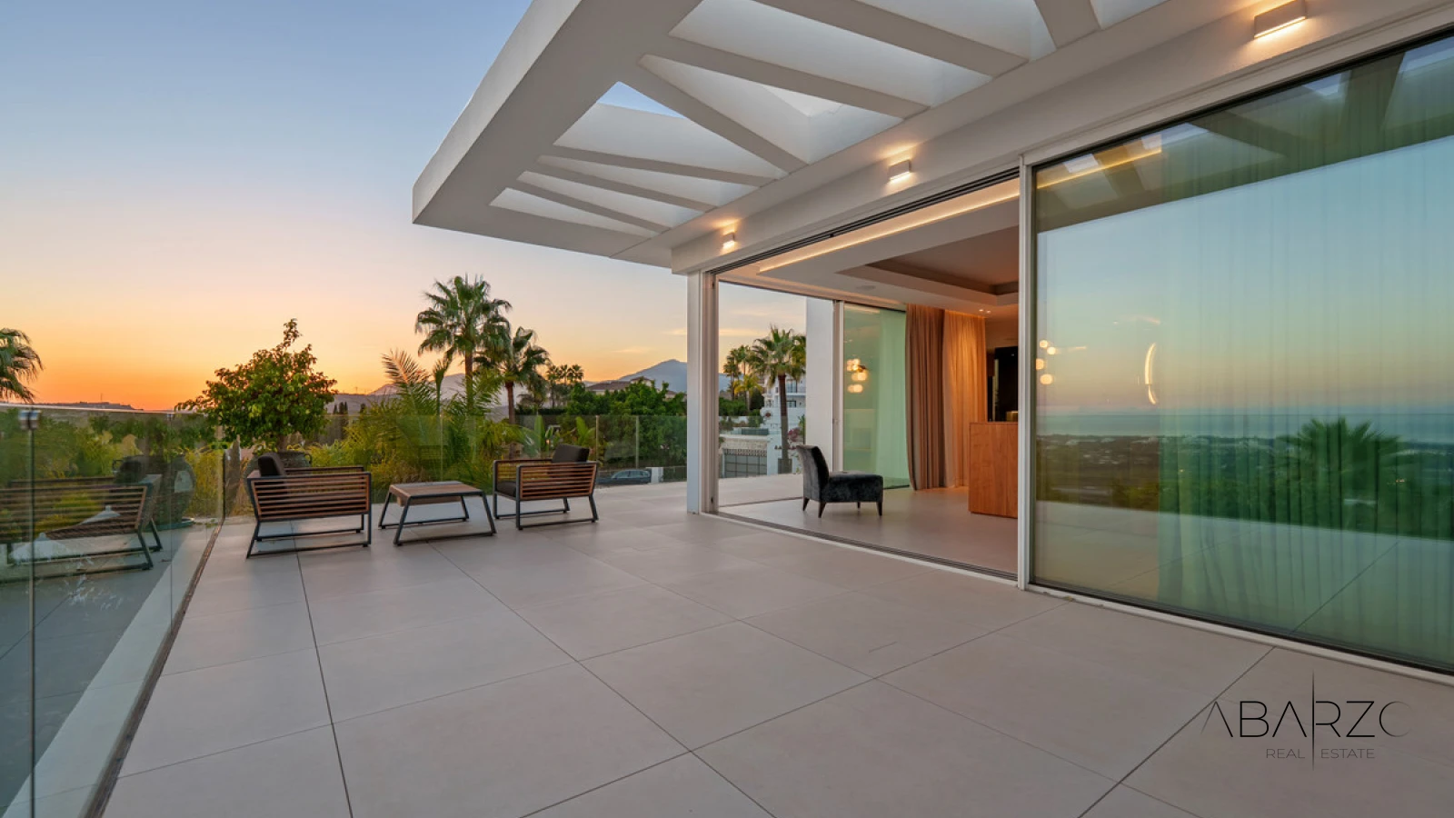 Nine-Bedroom Villa with Guest House on a 7,100 m² Plot in Puerto del Almendro, Benahavís — interior, Los Arqueros, Benahavís (49 of 49)