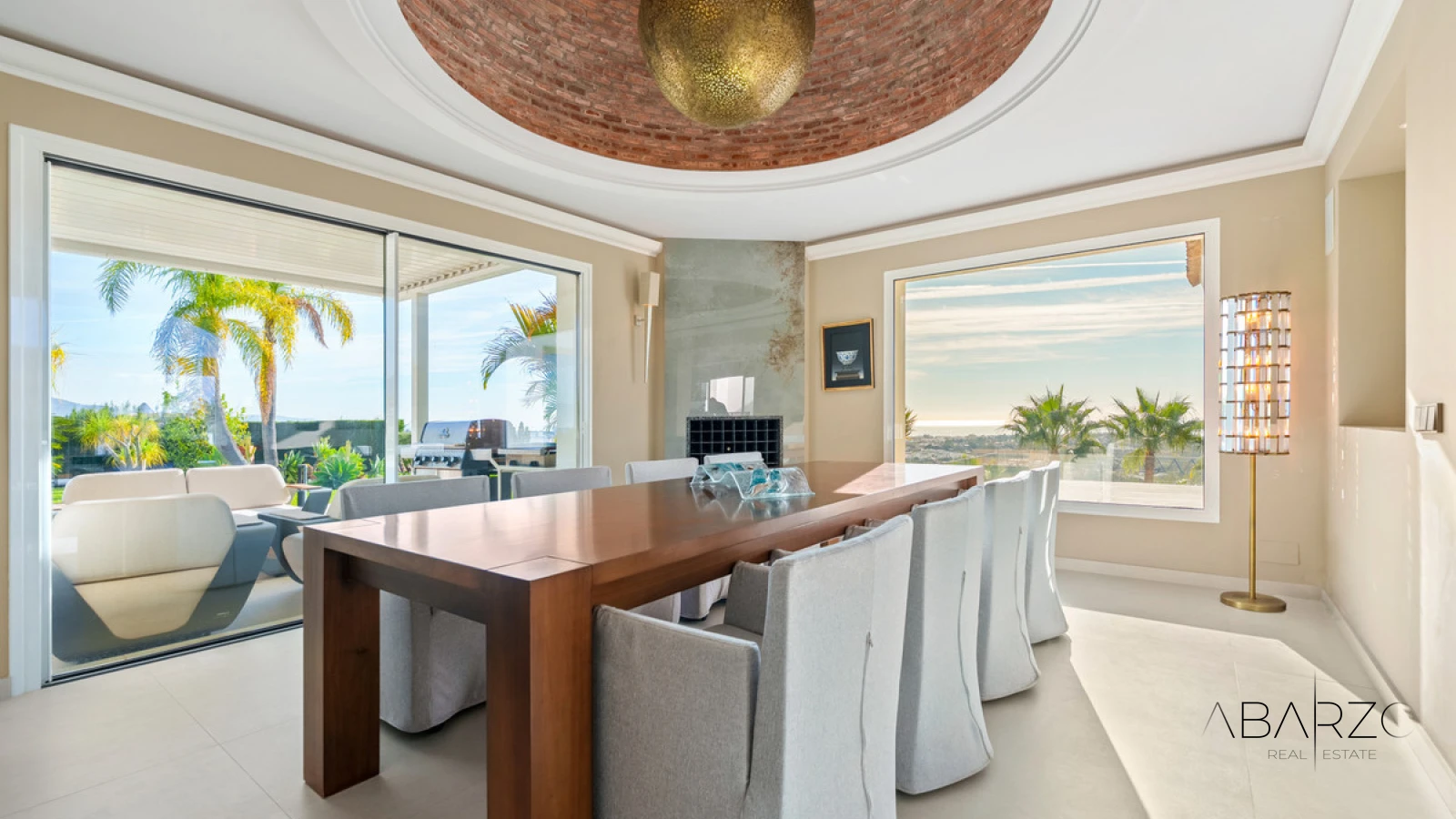 Nine-Bedroom Villa with Guest House on a 7,100 m² Plot in Puerto del Almendro, Benahavís — interior, Los Arqueros, Benahavís (13 of 49)