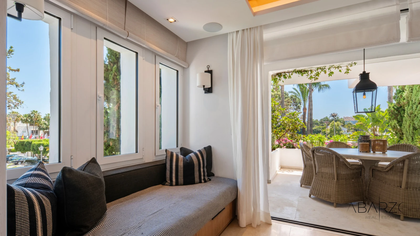 One-Bedroom Apartment in Puente Romano, The Golden Mile, Marbella — interior, Golden Mile, Marbella (13 of 24)