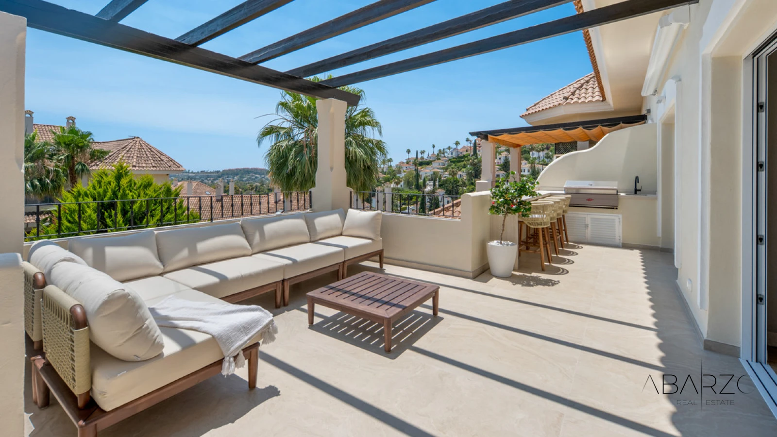 South-Facing Top-Floor Penthouse in Aloha Hill Club, Nueva Andalucía, Marbella — interior, Nueva Andalucía, Marbella (12 of 47)
