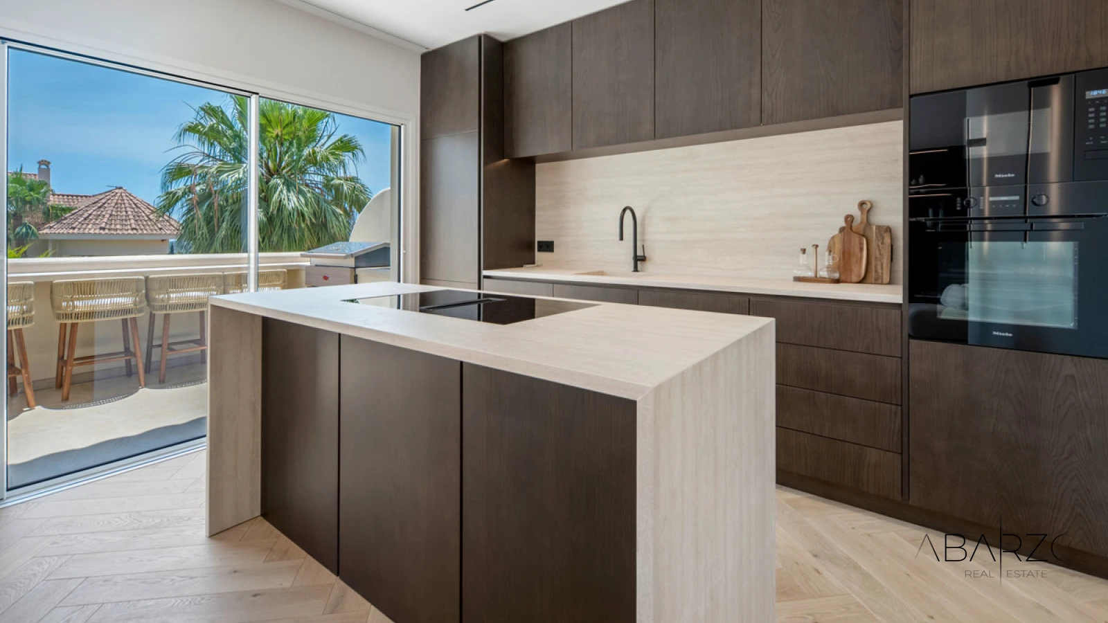 South-Facing Top-Floor Penthouse in Aloha Hill Club, Nueva Andalucía, Marbella — interior, Nueva Andalucía, Marbella (7 of 47)