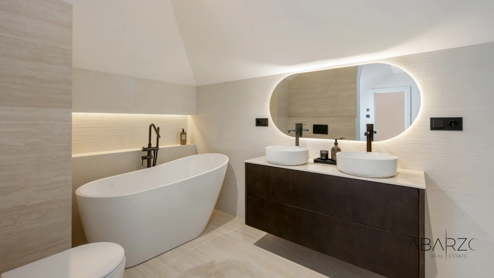 South-Facing Top-Floor Penthouse in Aloha Hill Club, Nueva Andalucía, Marbella — interior, Nueva Andalucía, Marbella (18 of 47)