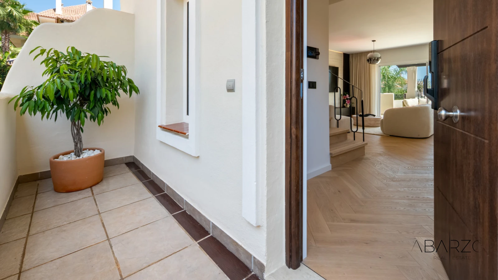South-Facing Top-Floor Penthouse in Aloha Hill Club, Nueva Andalucía, Marbella — interior, Nueva Andalucía, Marbella (25 of 47)