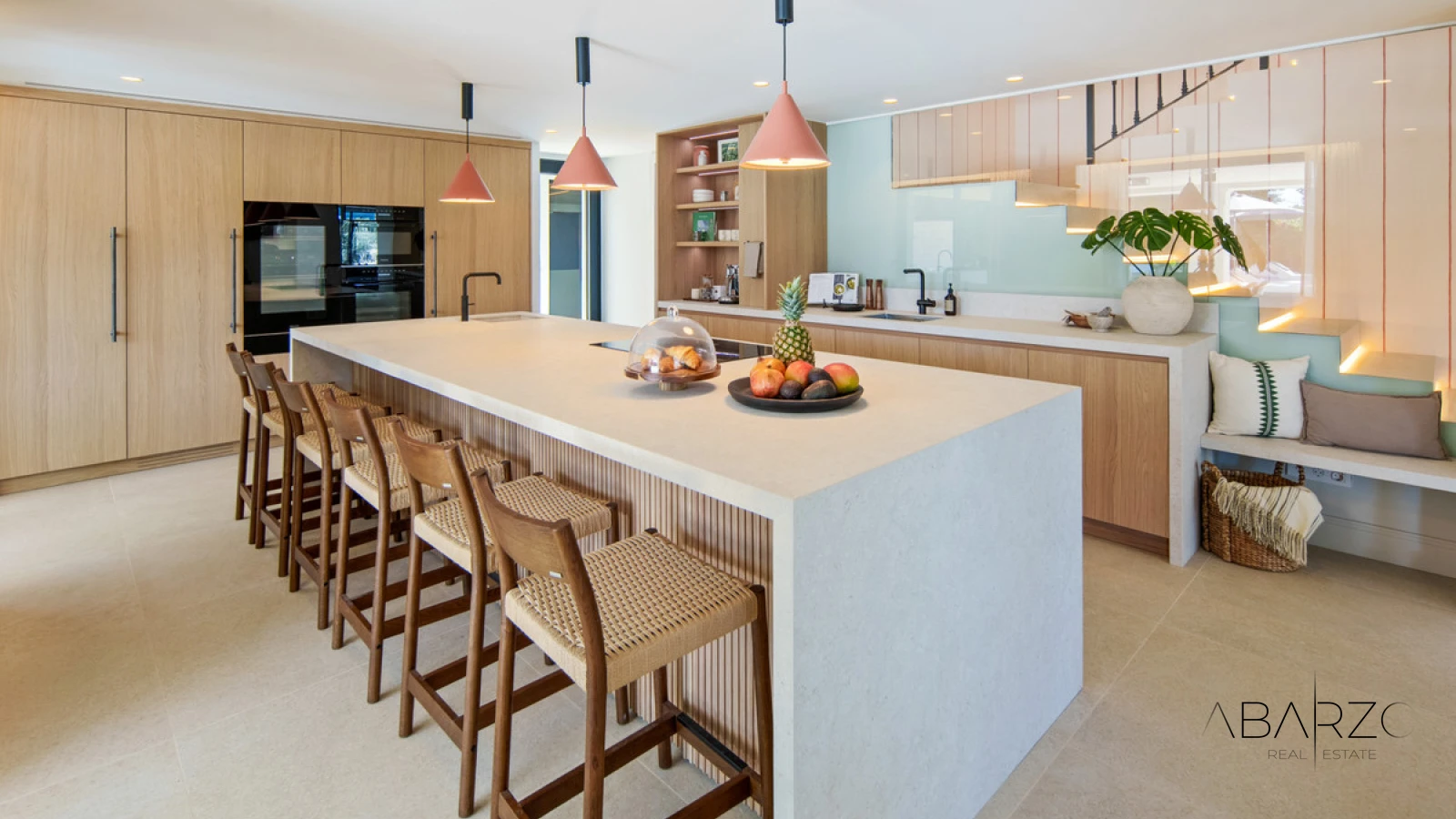 Frontline Golf Villa in La Cerquilla, Nueva Andalucía with Pool, Jacuzzi, and Guest House — interior, Nueva Andalucía, Marbella (10 of 49)