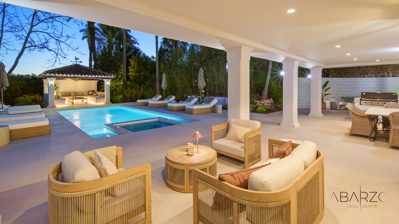 Frontline Golf Villa in La Cerquilla, Nueva Andalucía with Pool, Jacuzzi, and Guest House — interior, Nueva Andalucía, Marbella (42 of 49)