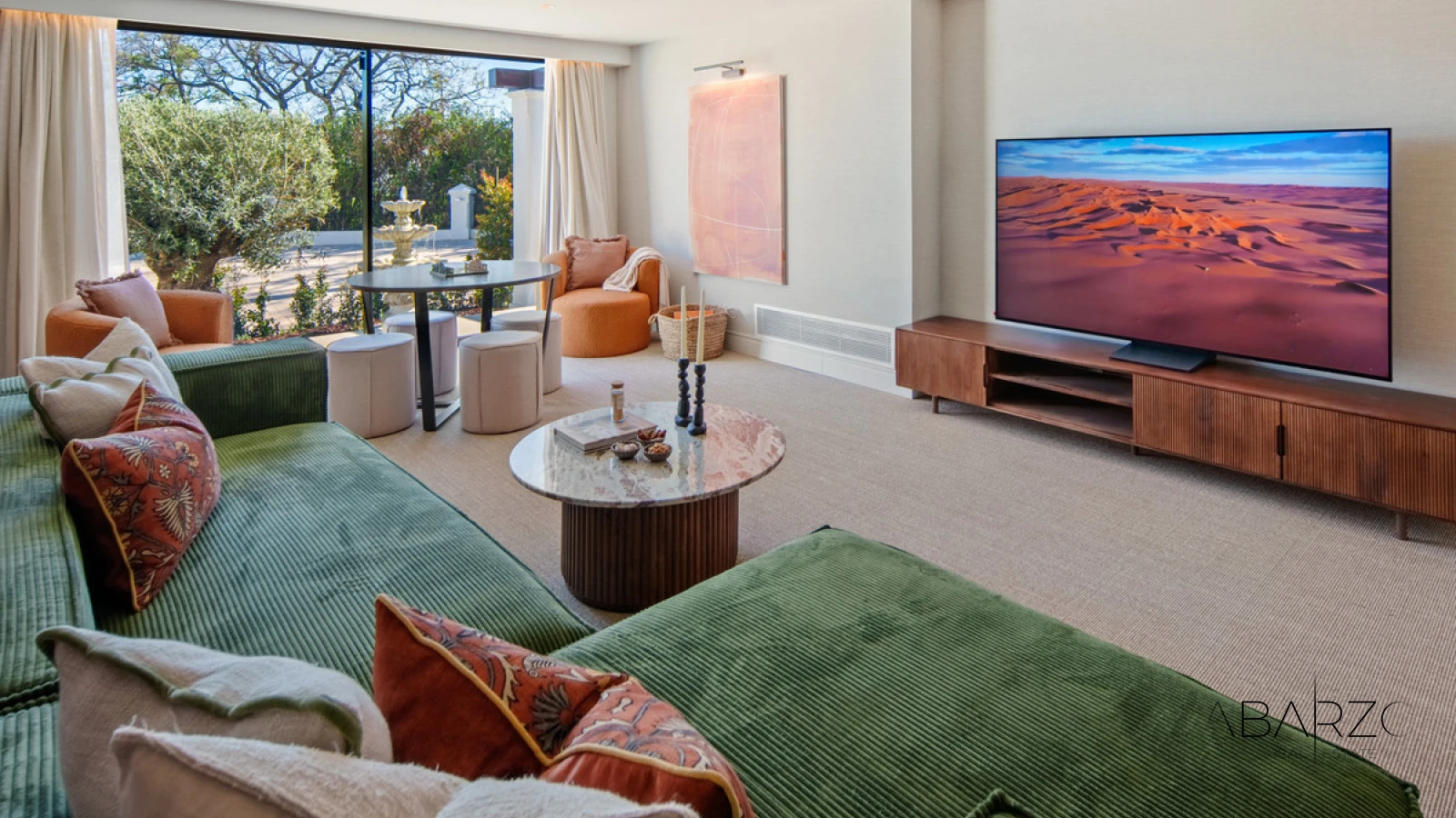 Frontline Golf Villa in La Cerquilla, Nueva Andalucía with Pool, Jacuzzi, and Guest House — interior, Nueva Andalucía, Marbella (13 of 49)