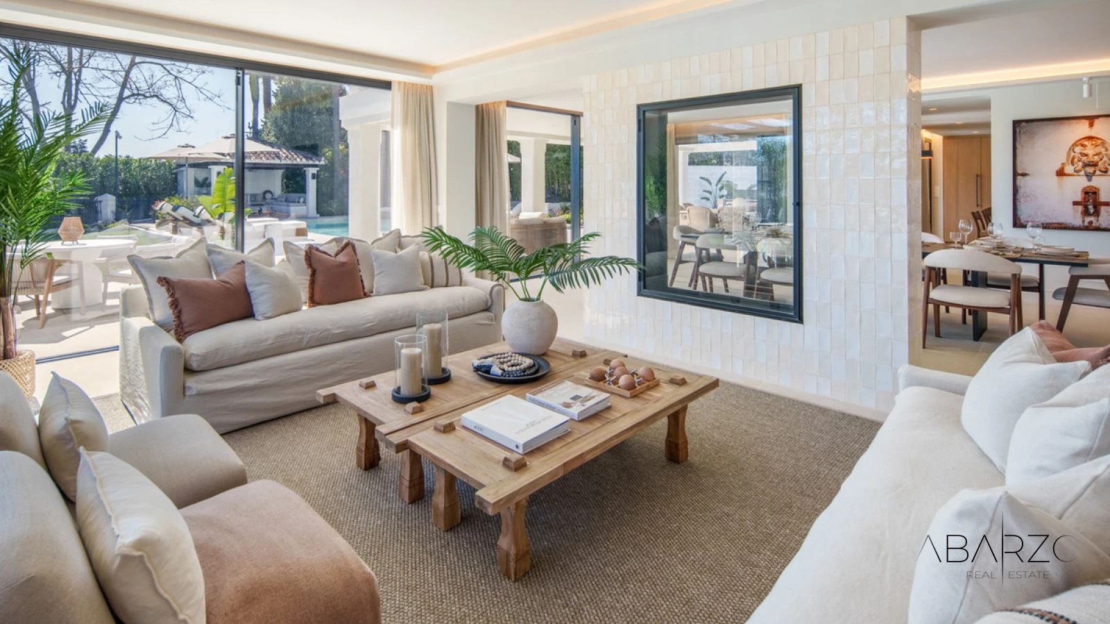 Frontline Golf Villa in La Cerquilla, Nueva Andalucía with Pool, Jacuzzi, and Guest House — interior, Nueva Andalucía, Marbella (5 of 49)