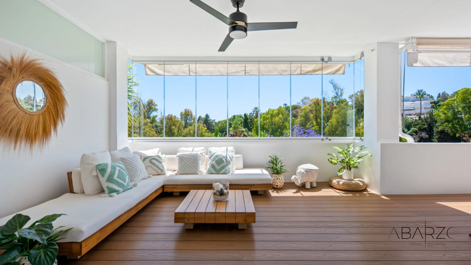 Renovated Apartment in Balcones de Puente Romano, The Golden Mile, Marbella — interior, Golden Mile, Marbella (3 of 32)