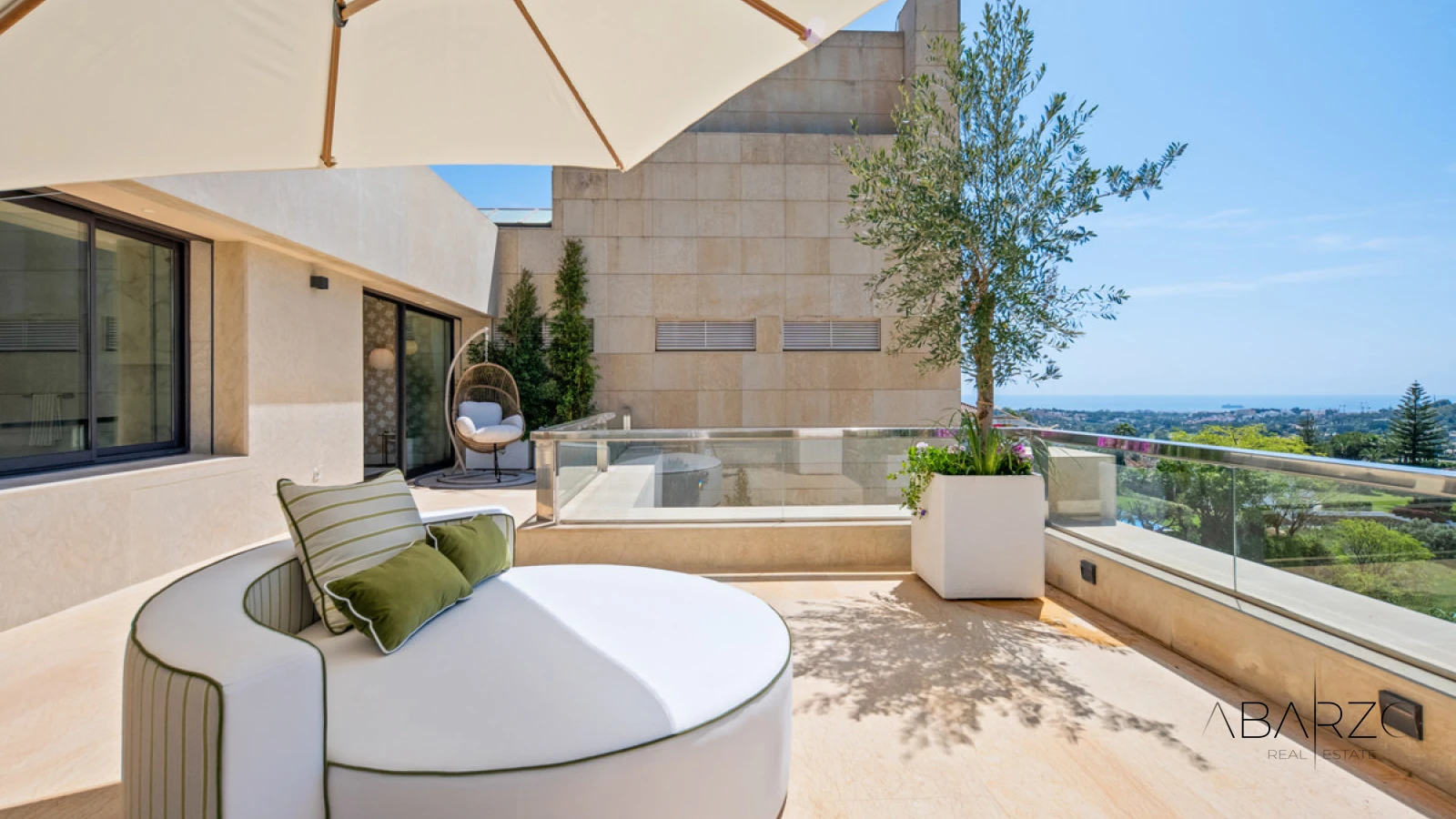 Duplex Penthouse with Private Spa and 400 m² of Terraces in Los Arrayanes, Nueva Andalucía, Marbella — interior, Nueva Andalucía, Marbella (36 of 41)