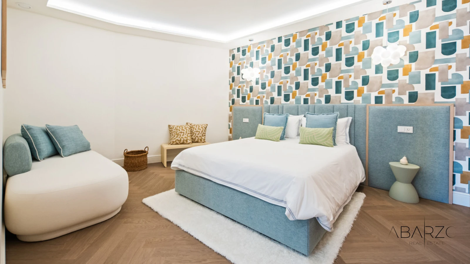 Duplex Penthouse with Private Spa and 400 m² of Terraces in Los Arrayanes, Nueva Andalucía, Marbella — interior, Nueva Andalucía, Marbella (26 of 41)
