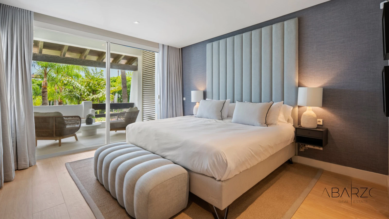 Apartment in Puente Romano Resort, The Golden Mile, Marbella — Steps from the Beach — interior, Golden Mile, Marbella (2 of 25)