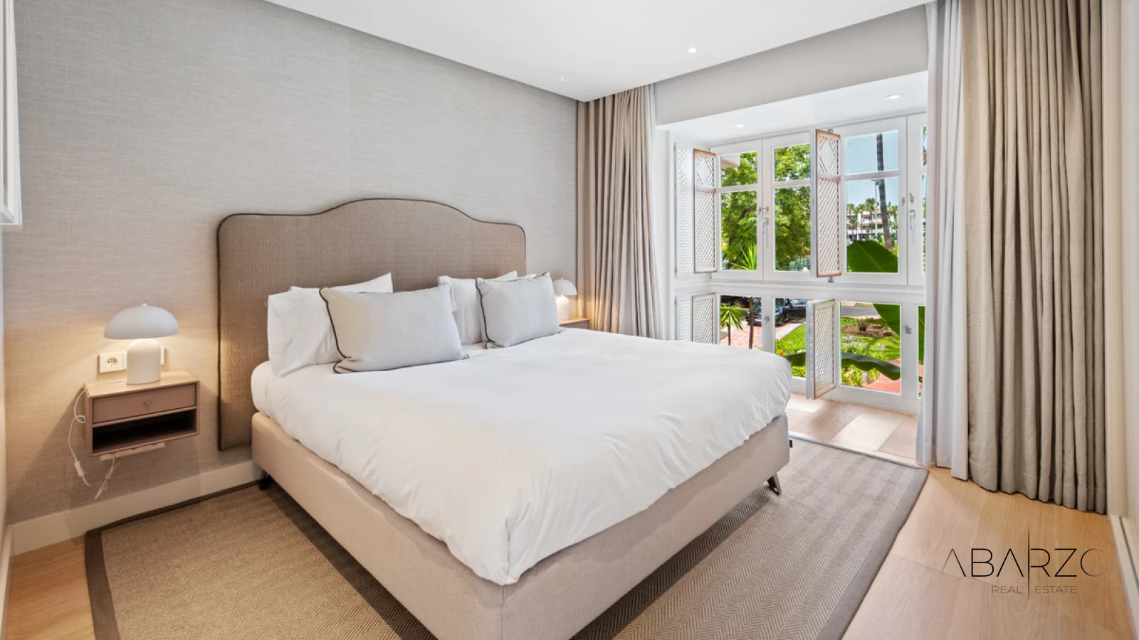 Apartment in Puente Romano Resort, The Golden Mile, Marbella — Steps from the Beach — interior, Golden Mile, Marbella (23 of 25)