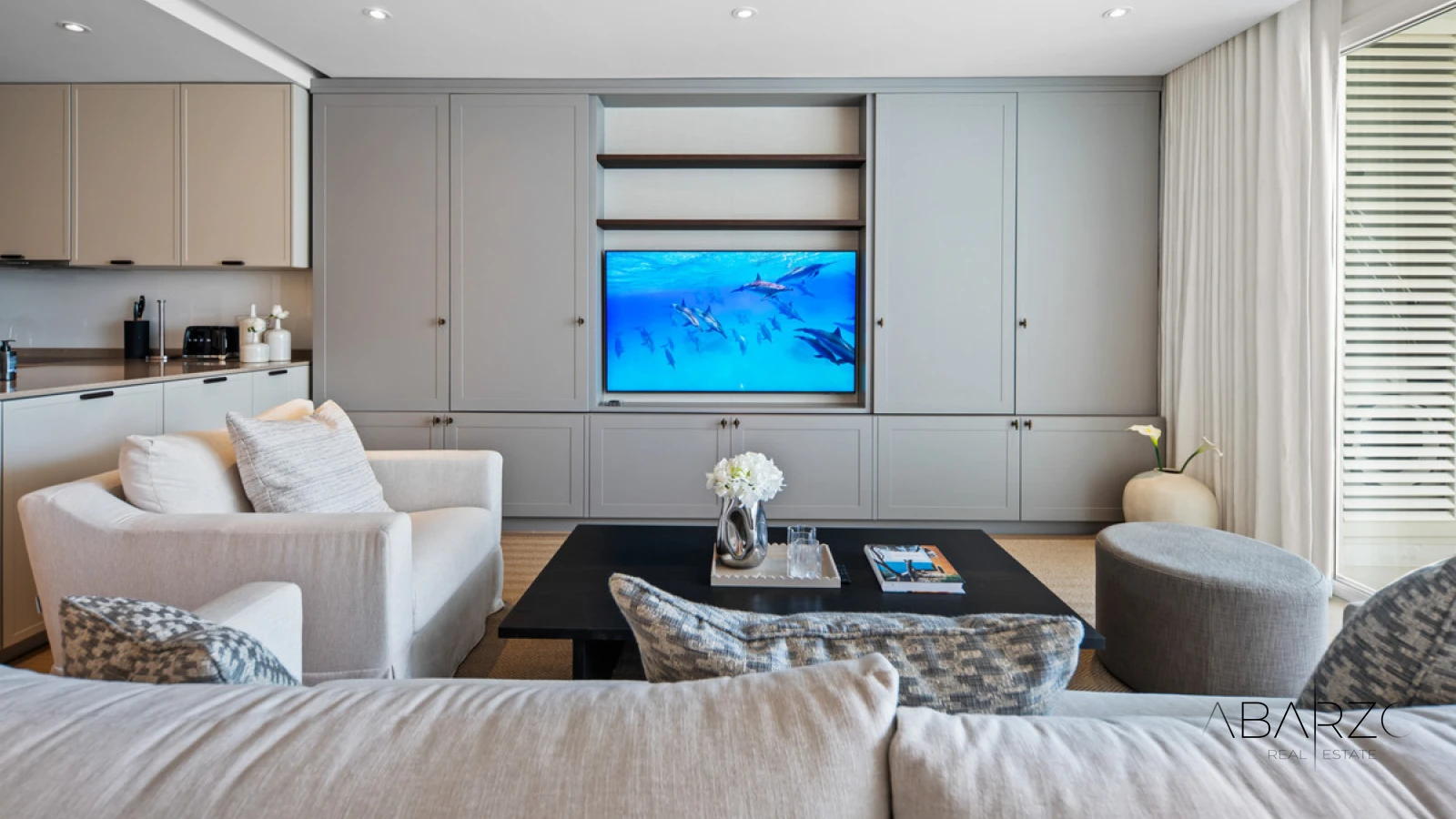Apartment in Puente Romano Resort, The Golden Mile, Marbella — Steps from the Beach — interior, Golden Mile, Marbella (8 of 25)