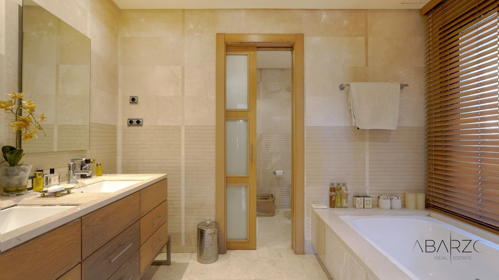 South-Facing Ground-Floor Apartment in Mansion Club, Sierra Blanca, Marbella — interior, Golden Mile, Marbella (11 of 32)