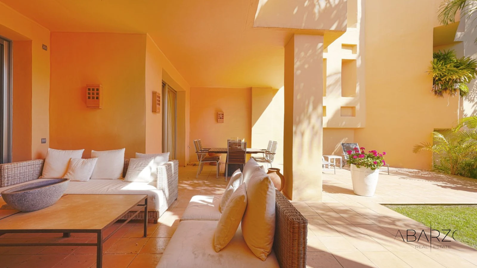 South-Facing Ground-Floor Apartment in Mansion Club, Sierra Blanca, Marbella — interior, Golden Mile, Marbella (18 of 32)