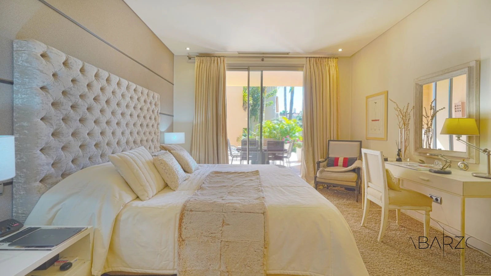 South-Facing Ground-Floor Apartment in Mansion Club, Sierra Blanca, Marbella — interior, Golden Mile, Marbella (10 of 32)