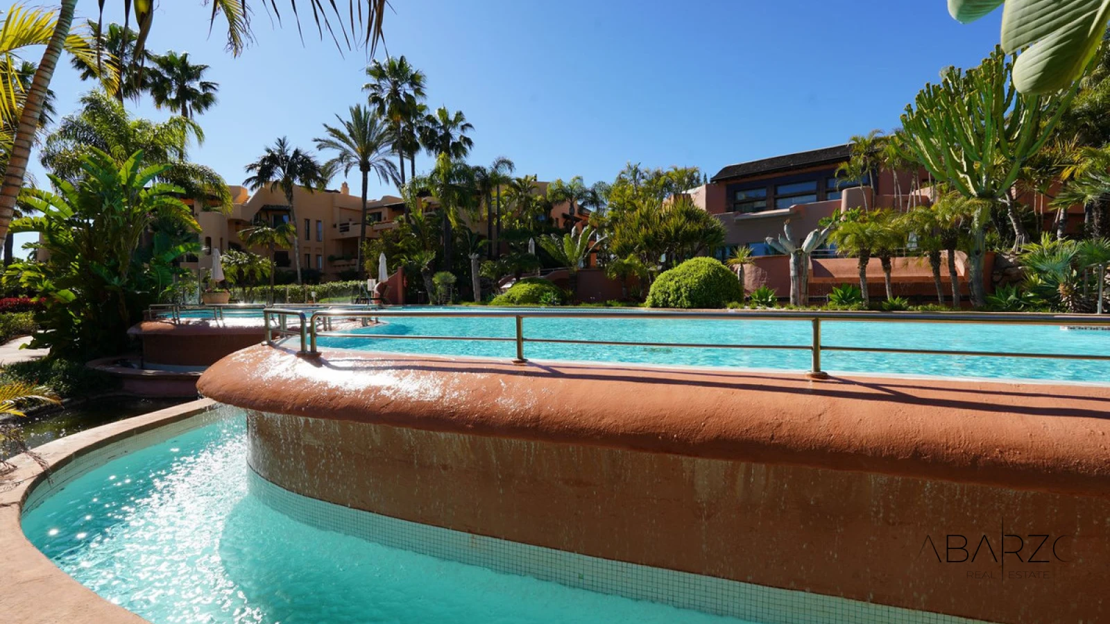 South-Facing Ground-Floor Apartment in Mansion Club, Sierra Blanca, Marbella — interior, Golden Mile, Marbella (30 of 32)