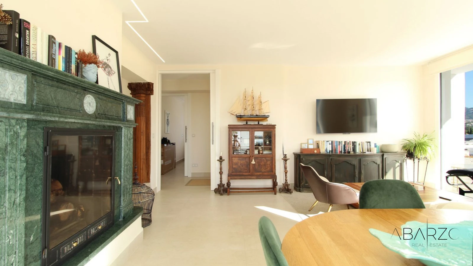 Apartamento de esquina reformado con vistas al mar, al golf y a La Concha en Guadalmina Alta, Marbella — interior, Guadalmina Alta, San Pedro de Alcántara (9 of 23)