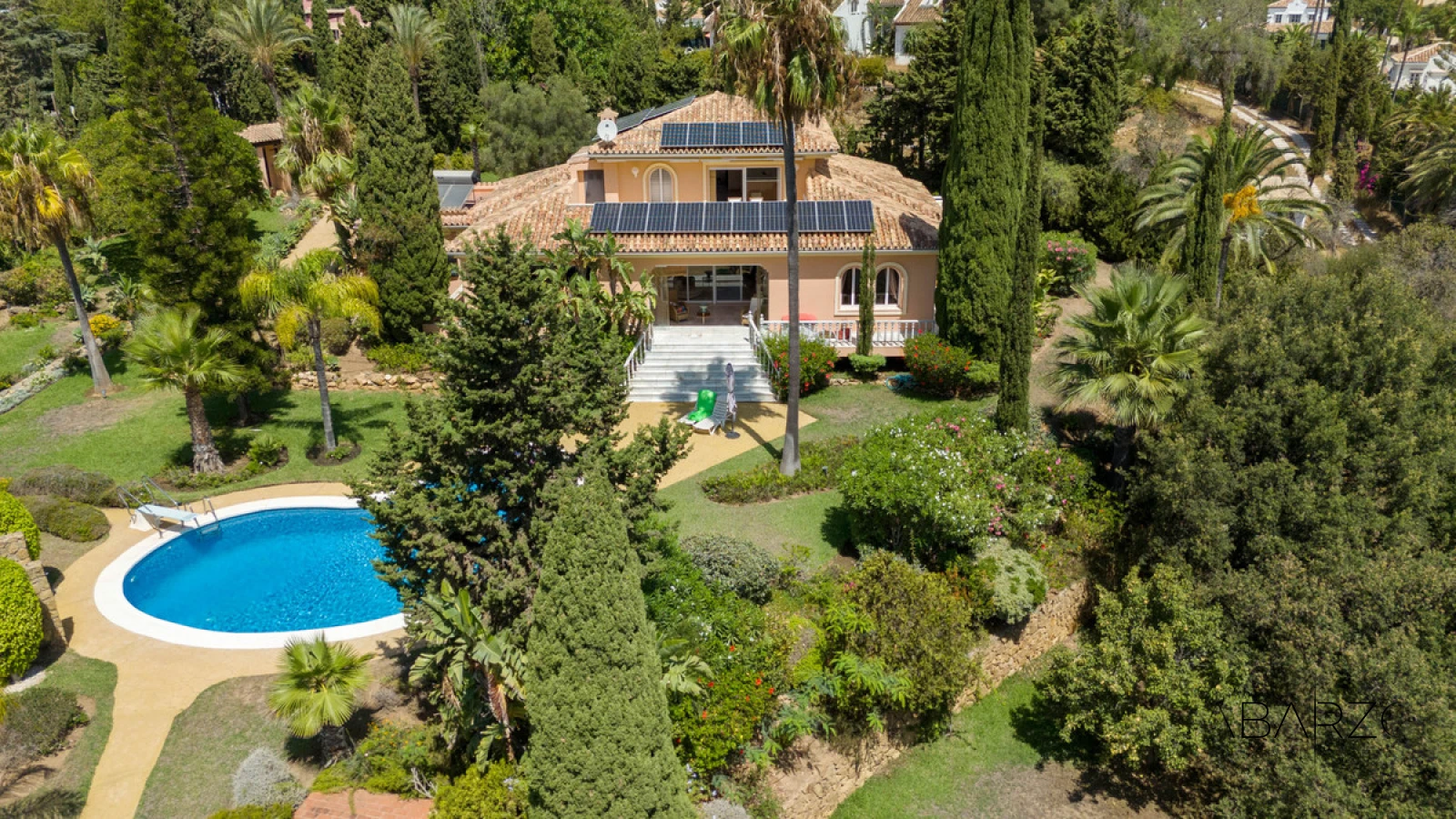 Villa for sale in Elviria with panoramic Mediterranean sea views — interior, Marbella East, Marbella (43 of 49)