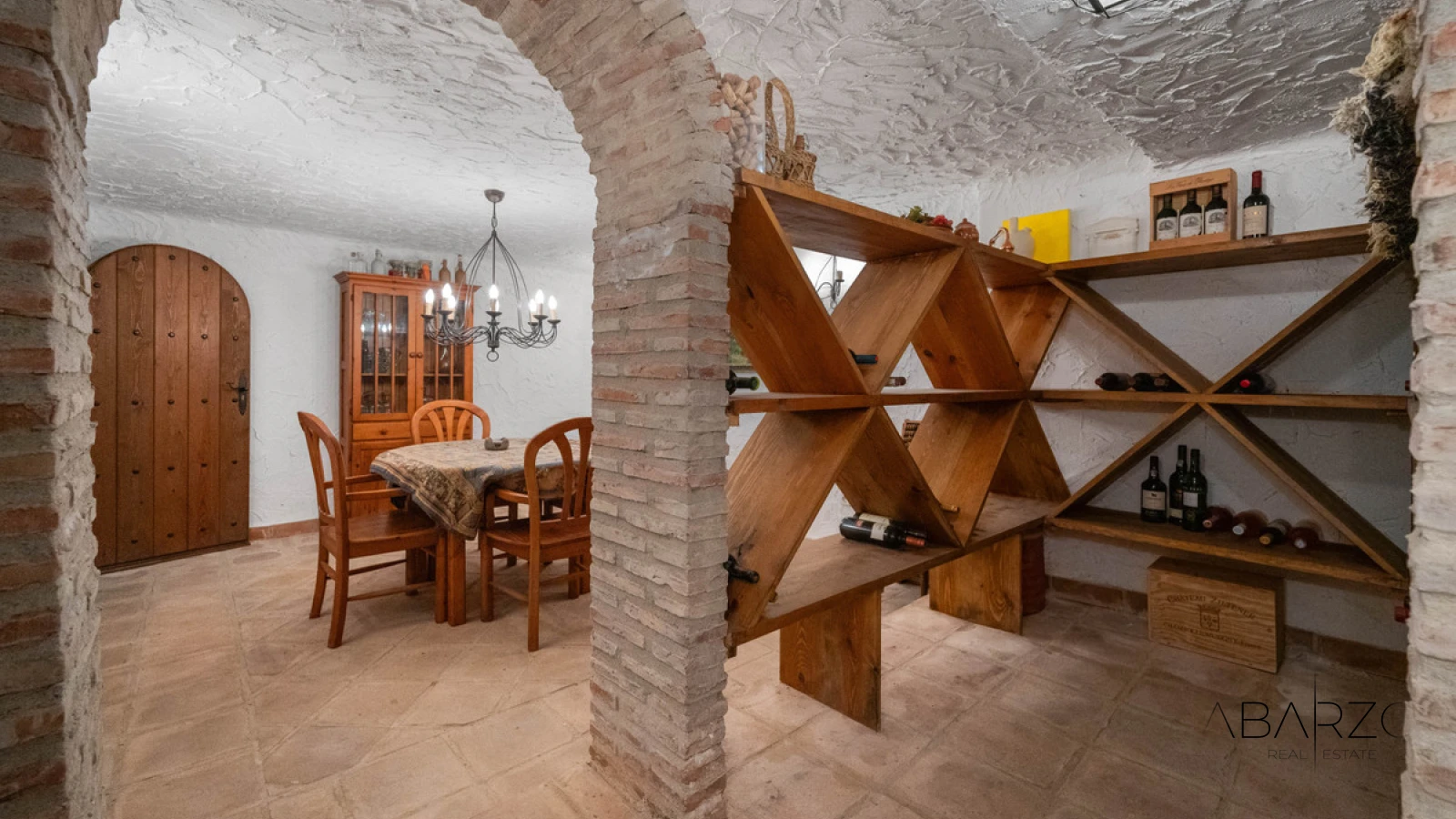 Villa for sale in Elviria with panoramic Mediterranean sea views — interior, Marbella East, Marbella (25 of 49)