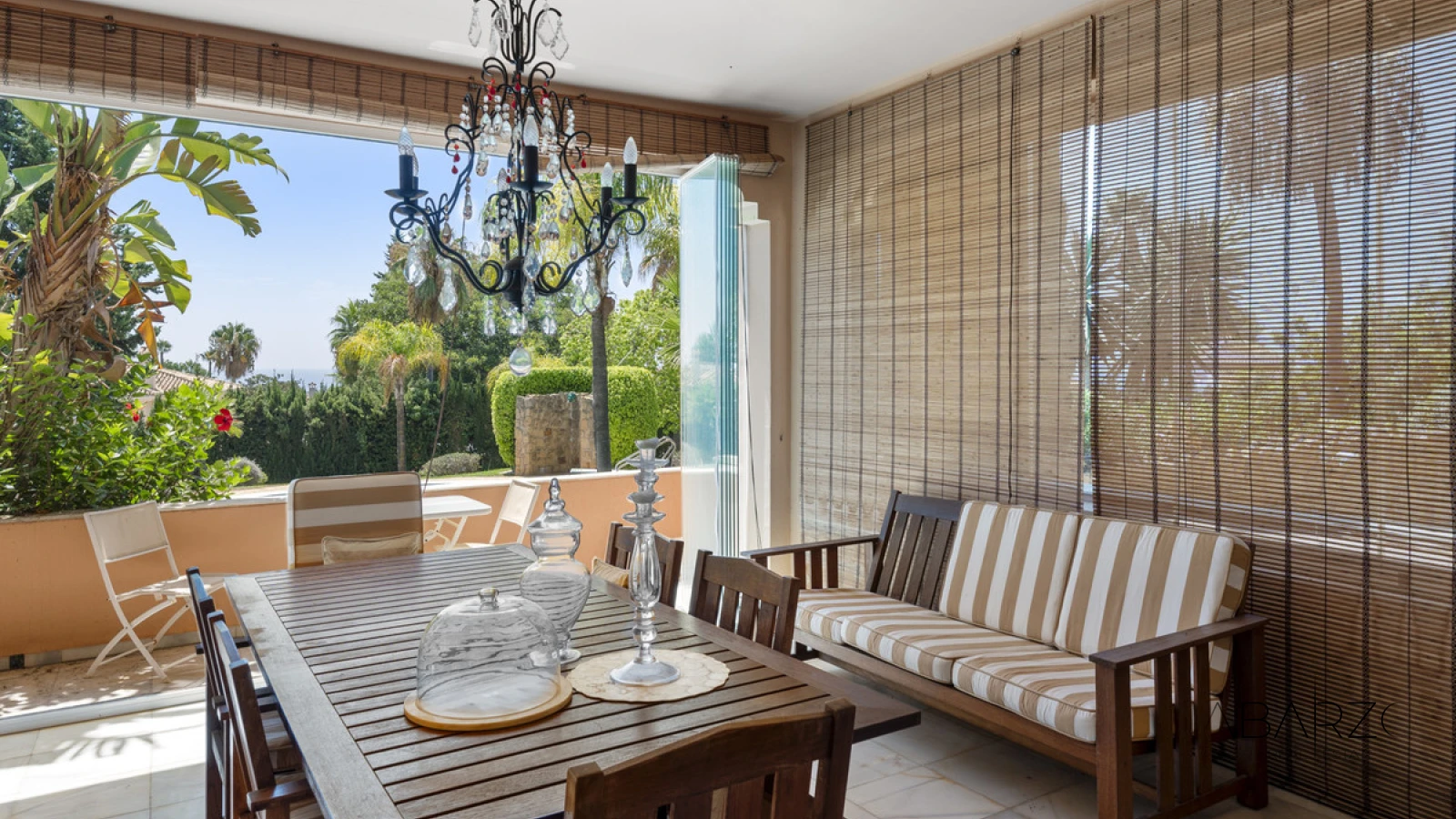 Villa for sale in Elviria with panoramic Mediterranean sea views — interior, Marbella East, Marbella (9 of 49)