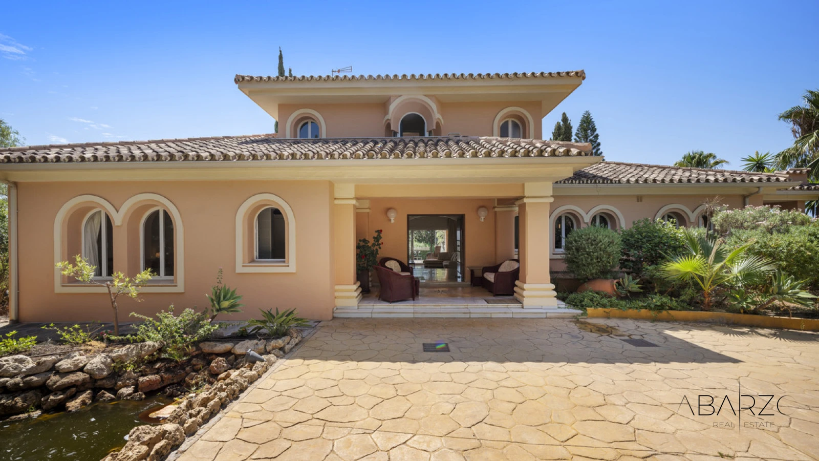 Villa for sale in Elviria with panoramic Mediterranean sea views — interior, Marbella East, Marbella (47 of 49)